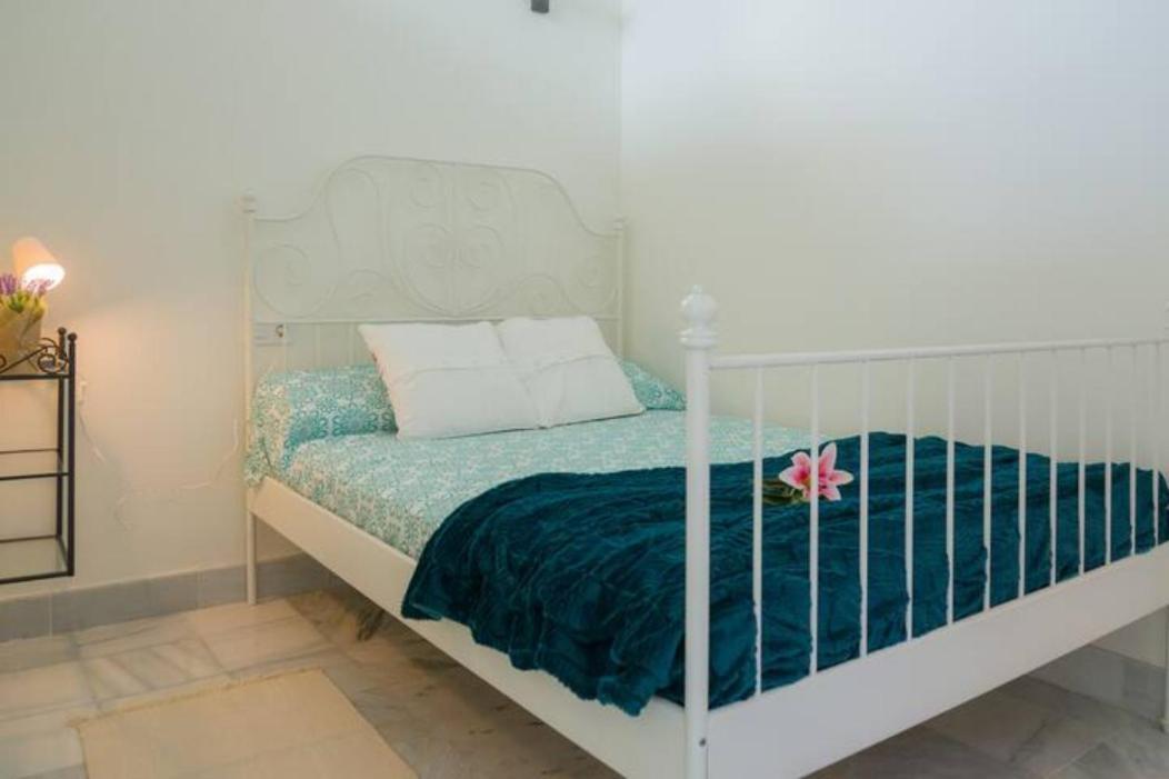 Apartamento A Estrenar Frente A La Plaza De Espana Sevilla Exterior foto