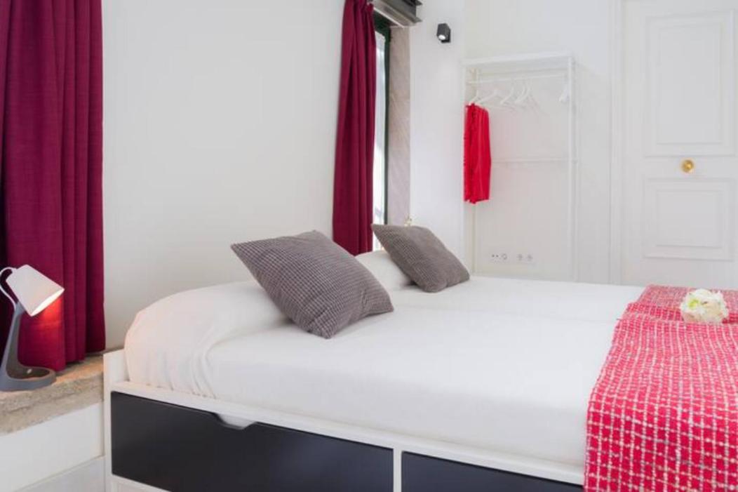 Apartamento A Estrenar Frente A La Plaza De Espana Sevilla Exterior foto