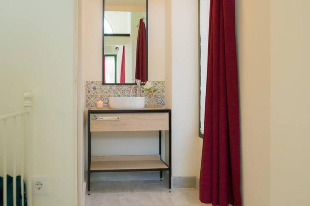 Apartamento A Estrenar Frente A La Plaza De Espana Sevilla Exterior foto
